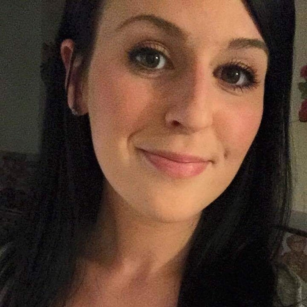 Meet your Posher, Cassie